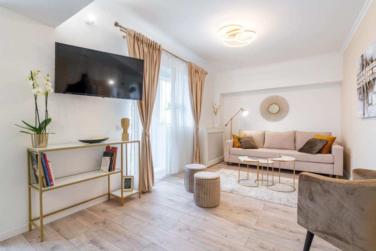 Style And View Bucharest City Center Aparthotel Kültér fotó